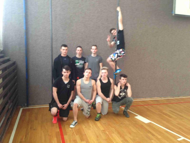 okno uzav�ete kliknut�m !